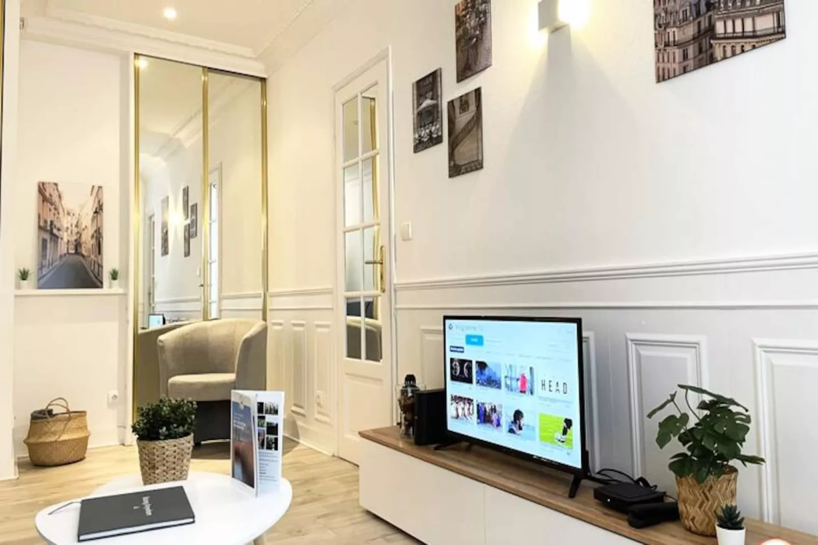 ✨ Le Palais Des Glaces - Hypercentre - Port-Image-tags.