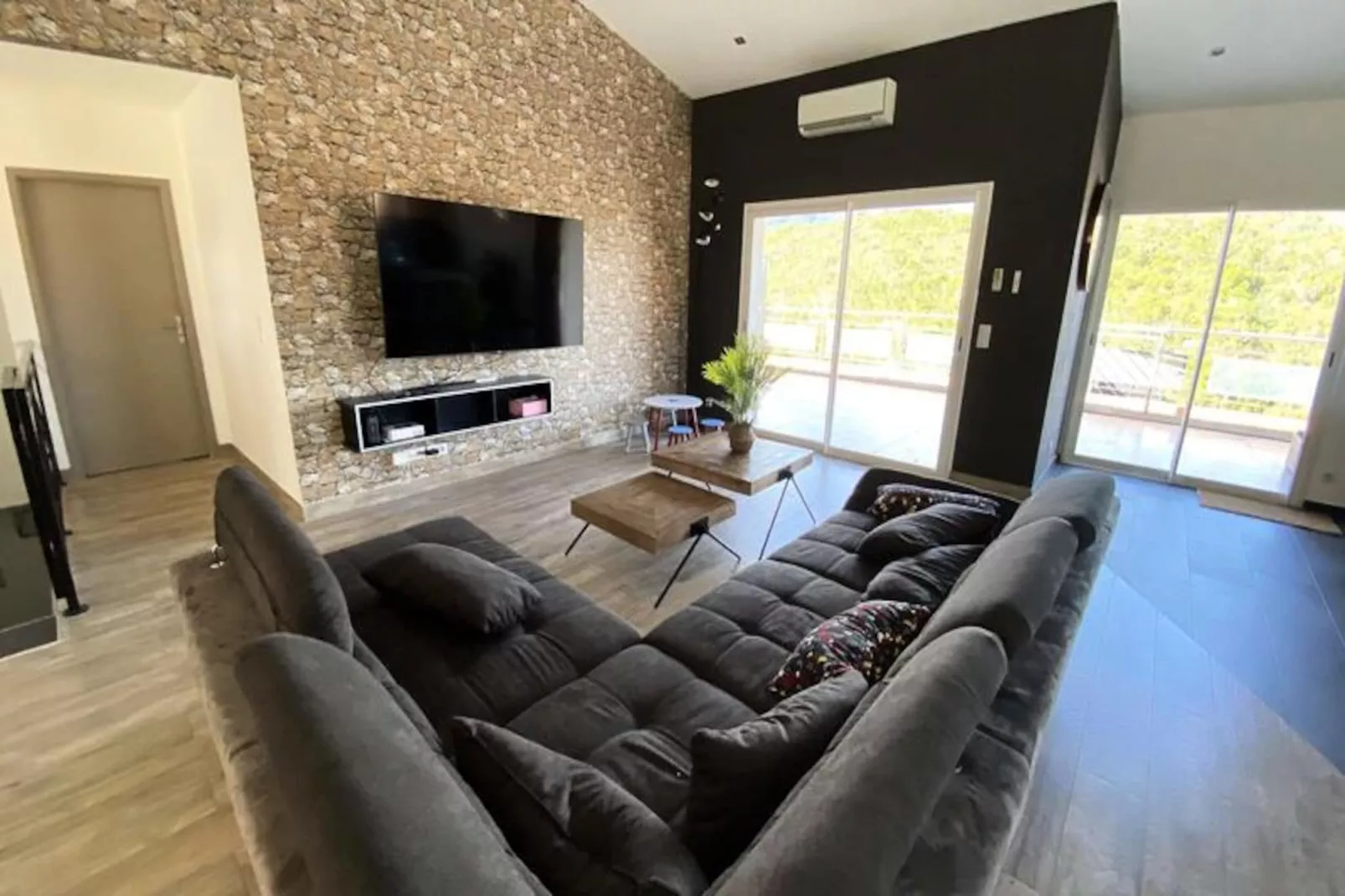 Résidence Tozza  Alta-Image-tags.