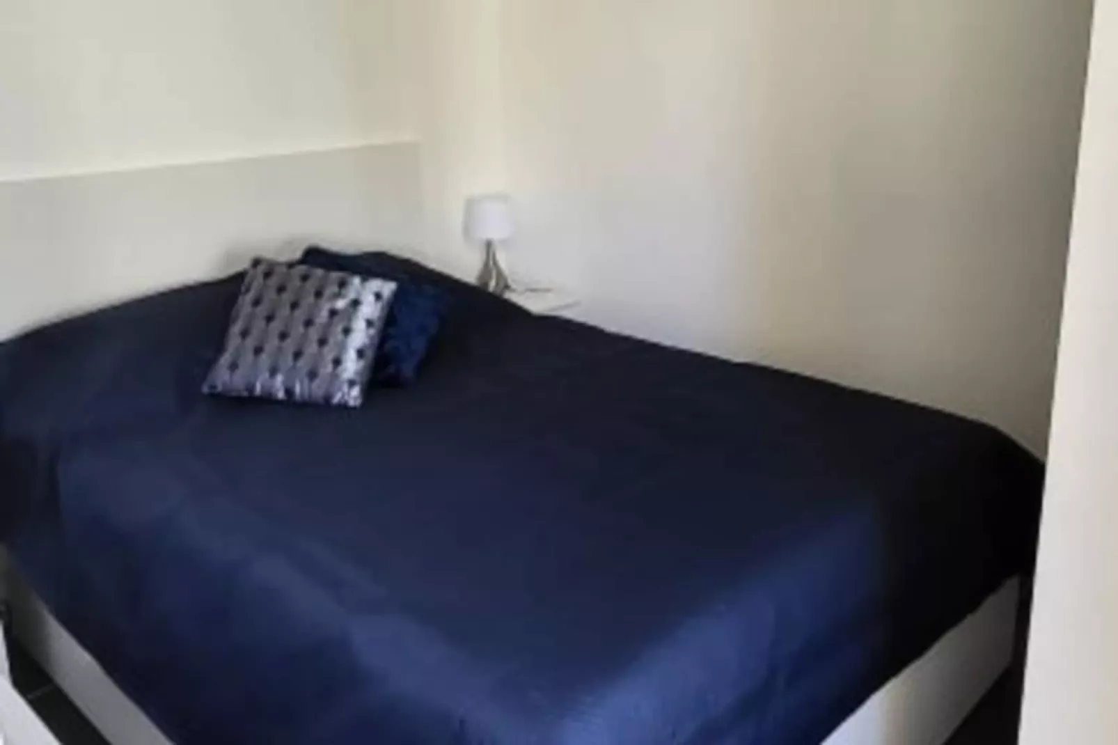 Résidence Une Escale En Bord De Plage Avec Piscine Et Jardins.-Image-tags.