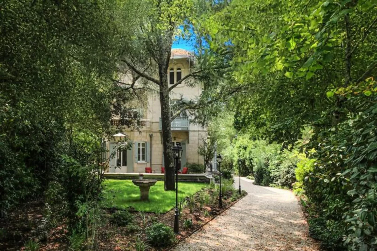 Villa Familiale R&eacute;nov&eacute;e &agrave; Arcachon &ndash; 6 Ch, 4 Sdb, Entre 8 &agrave; 10 Pers-Ambiente
