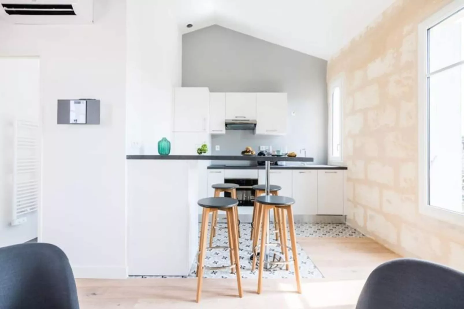 Superbe Appartement En Plein C&oelig;ur Des Chartrons-Kitchen