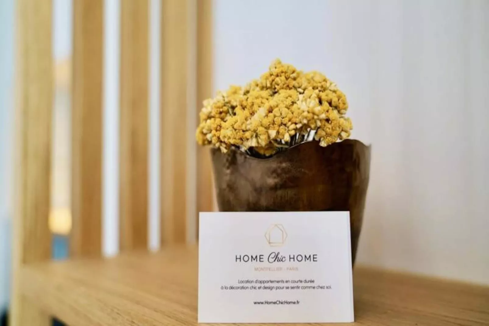 Les Toits De L'argenterie-Image-tags.