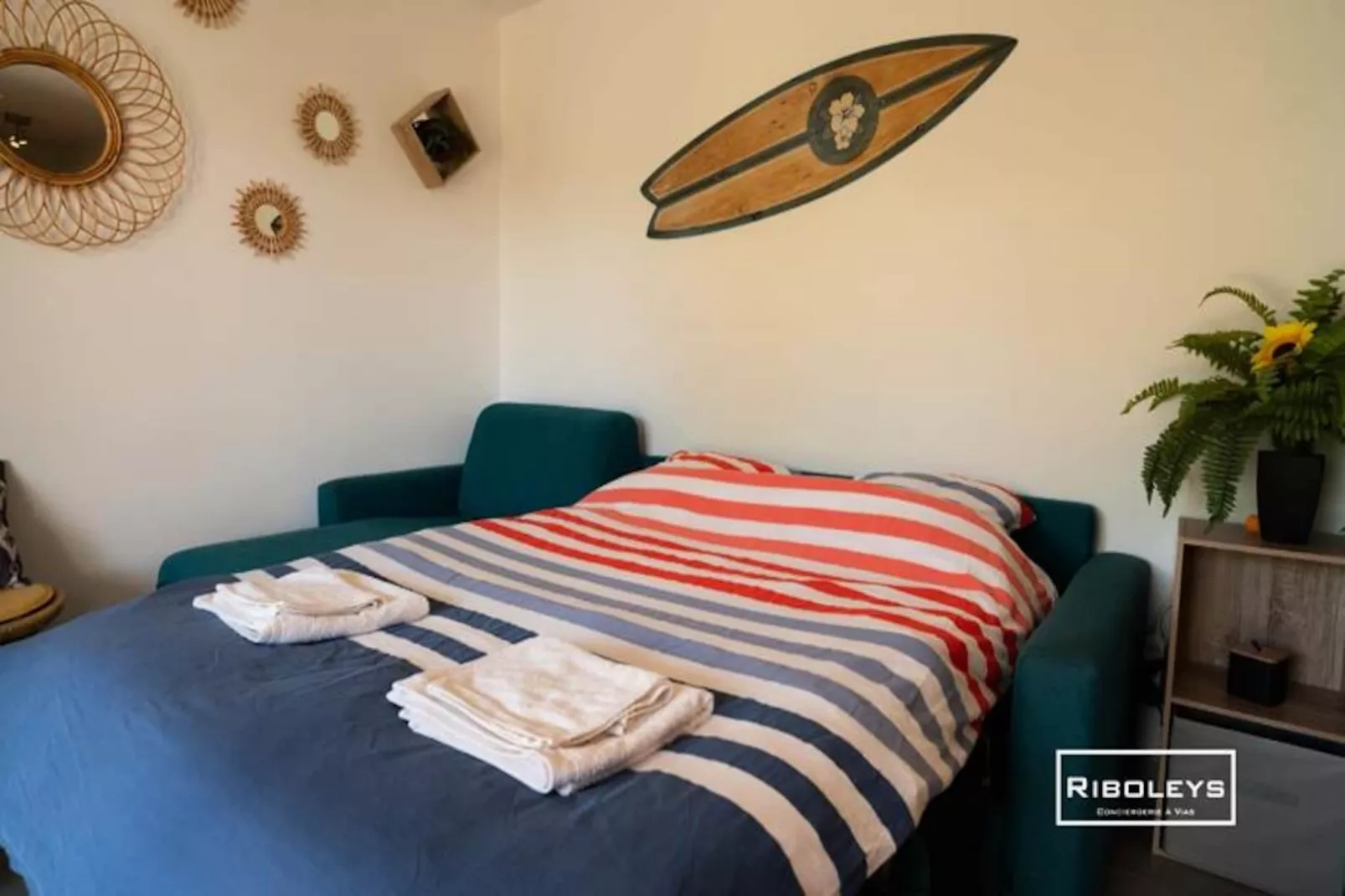 T2 Climatis&eacute; Avec Wifi Et Piscine-Image-tags.