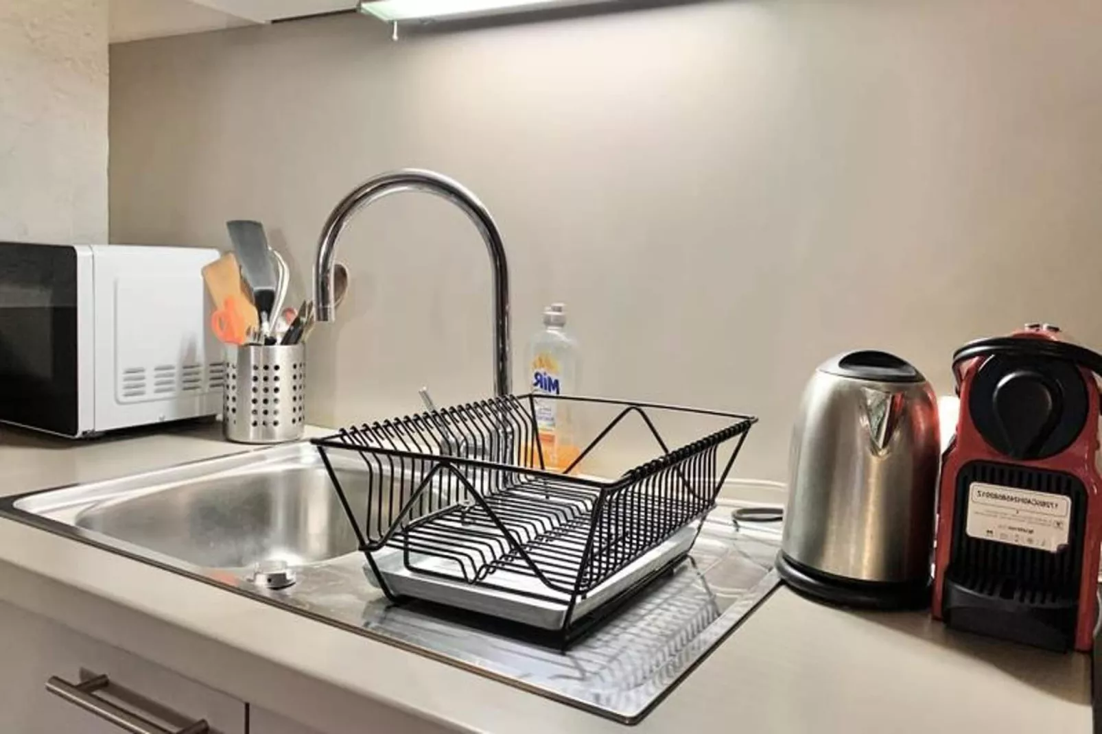 | L'alc&ocirc;ve De Vaucanson 🟡 Centre Historique | Place Vaucanson-Küche