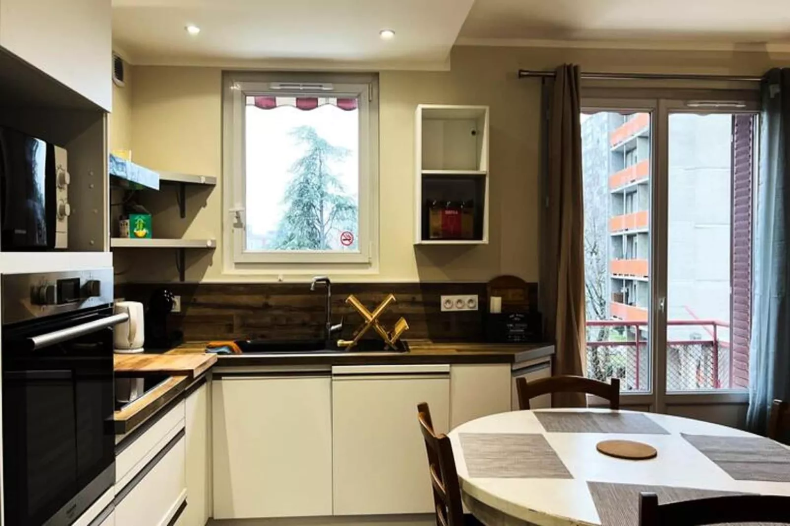 Le  Lumineux Et Confortable T4 Avec Vue🏔  - Alli&eacute;s-Esszimmer