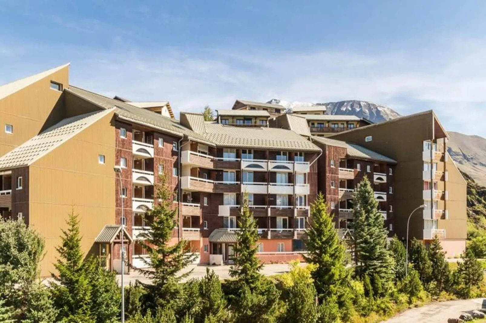 Résidence Les Horizons d'Huez - Maeva Home - Exterior in summer