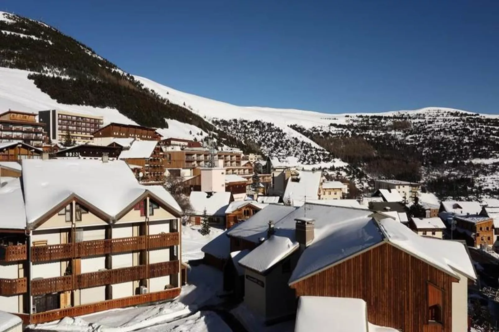 Résidence Helios - Zones hiver à 5 km