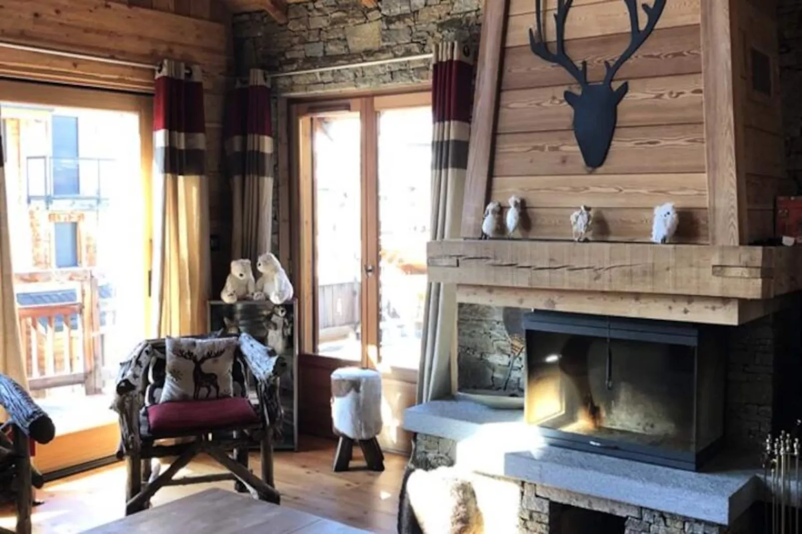 Chalet Pic Bayle-Image-tags.