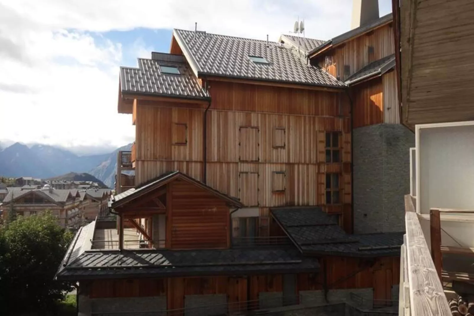 Résidence Obiou-Außenbereich Sommer