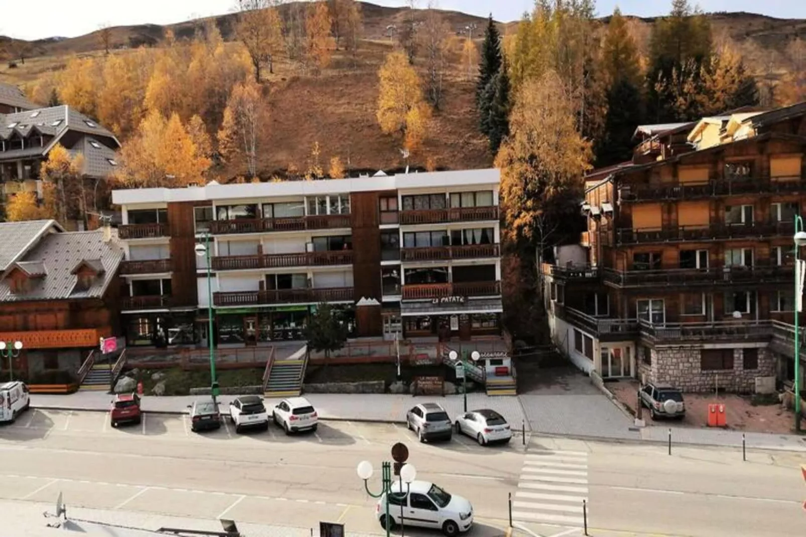 Résidence Olympe-Exterior in summer