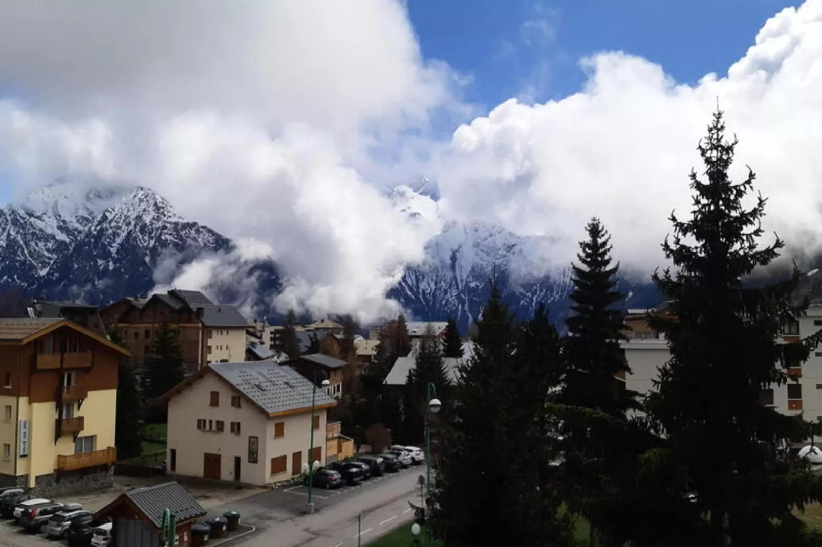 Résidence Cabourg A-Exterior in summer