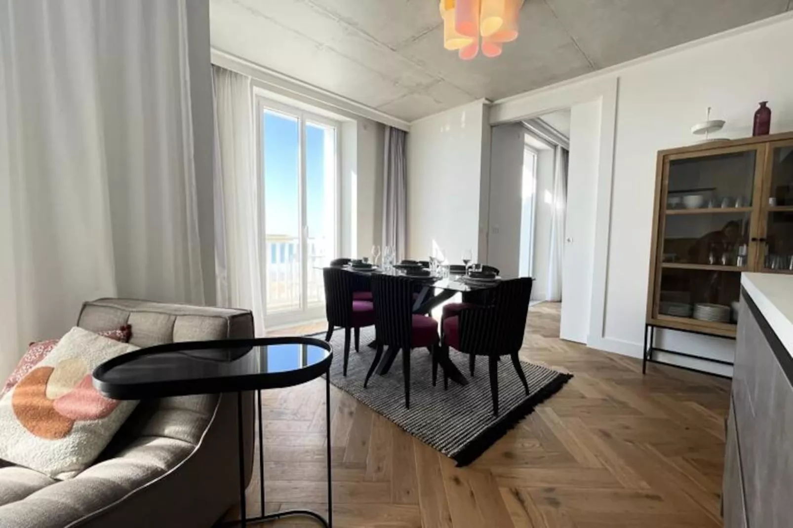 Maison R&eacute;gent & Spa - Un Si Bel Horizon-Image-tags.