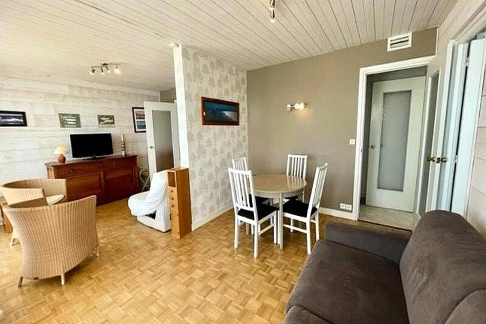 Résidence Les Ondines-Living room