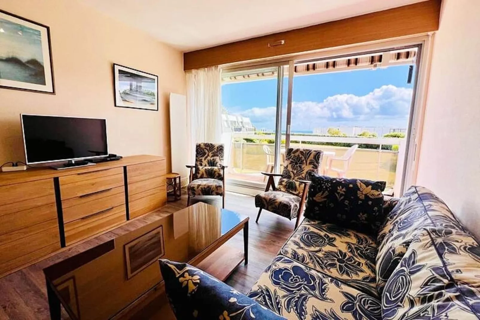 Résidence Conguel-Living room