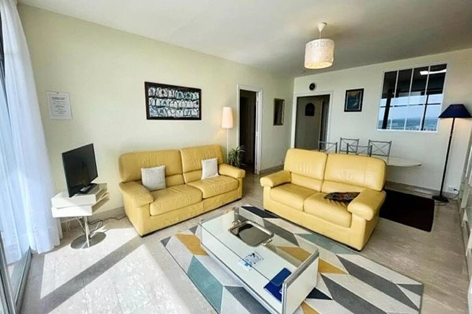 Résidence Les 3 Iles-Living room