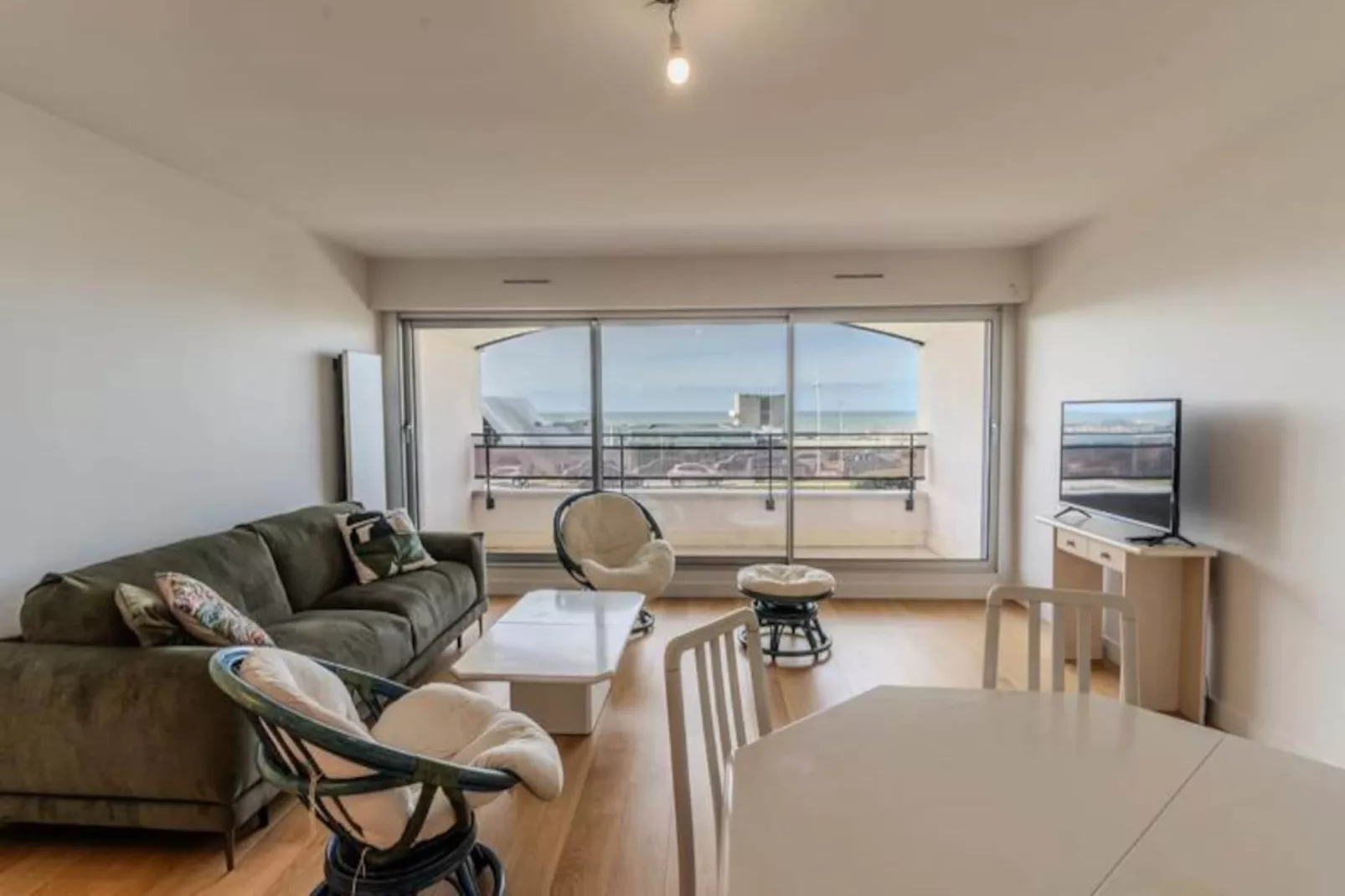 Résidence Face Mer Bel Appt  Pour 5 Pers-Image-tags.