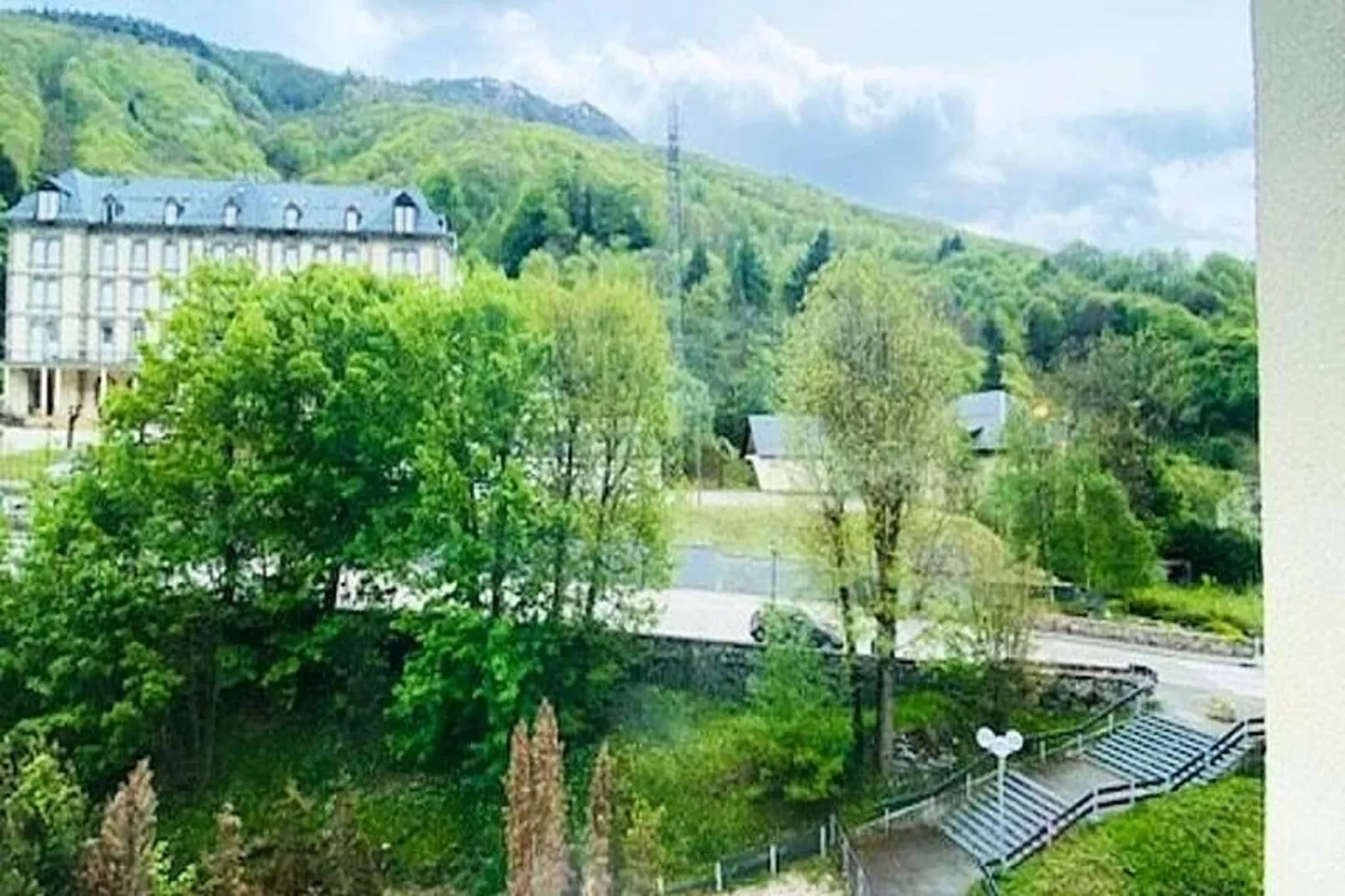 Résidence Ayre-Living room