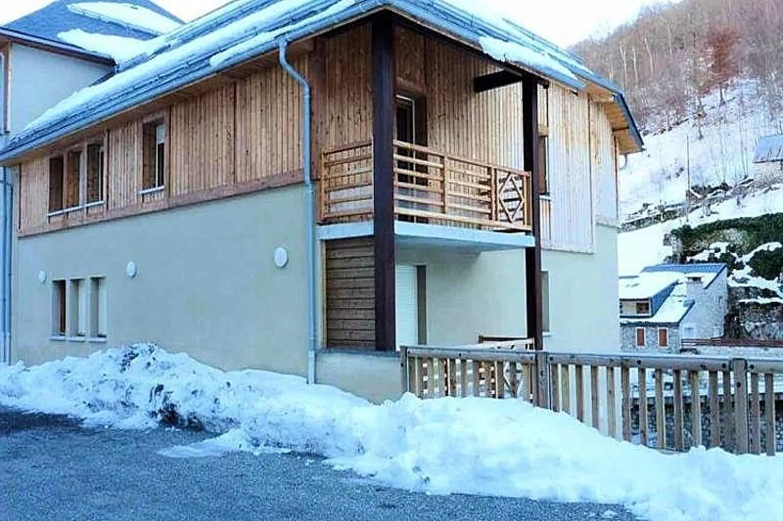 Résidence Bois De Marie - Exterior in winter