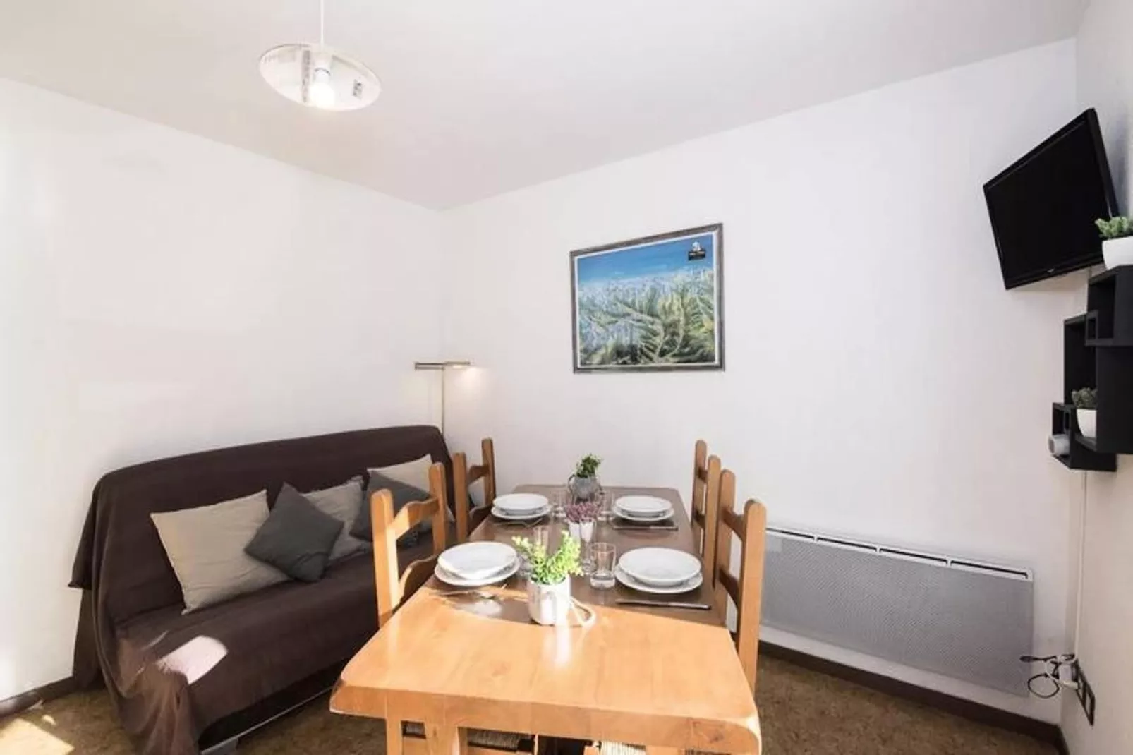 Résidence H.th.ii:bat.6-Living room