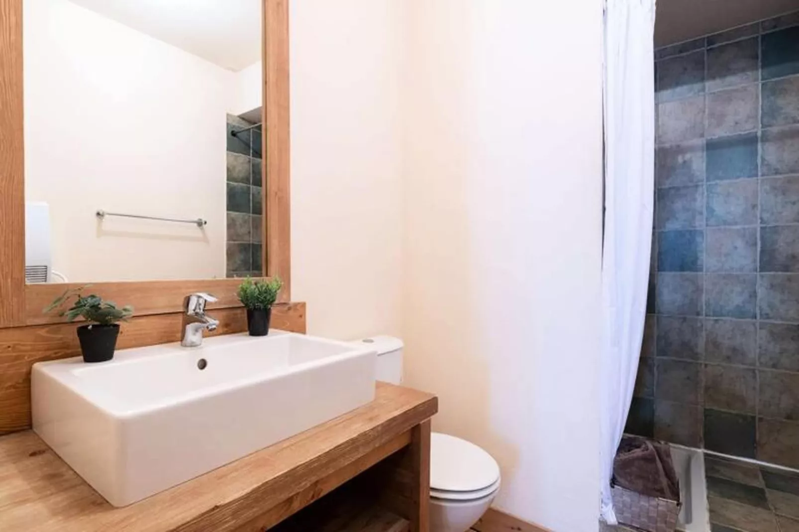 Résidence Cami Real-Bathroom