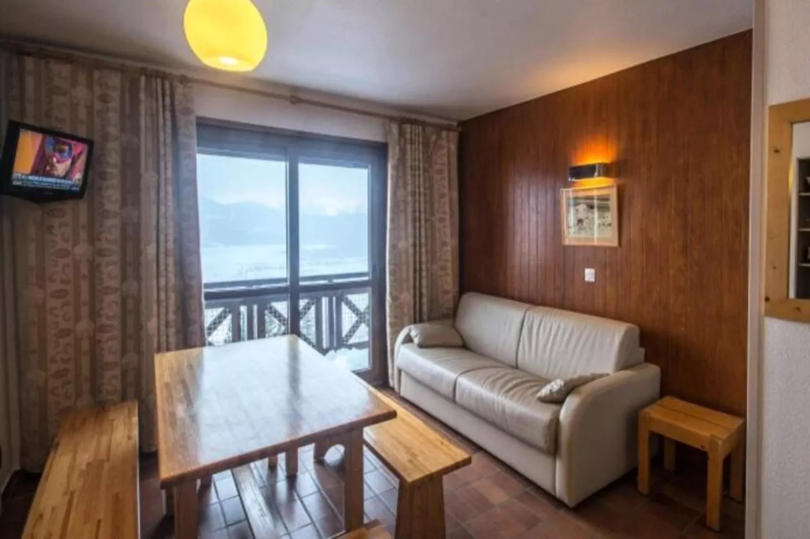 VVF Résidence Les Angles Pyrénées-Wohnzimmer