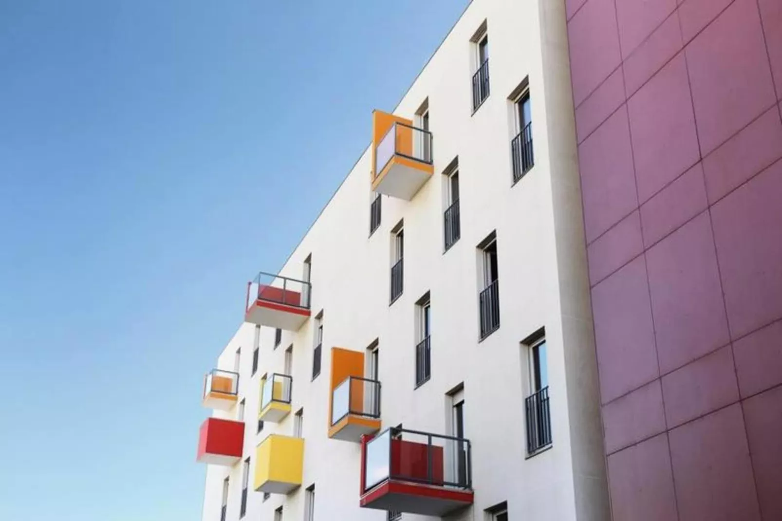 Appart'hôtel Odalys City Bioparc-Exterior in summer