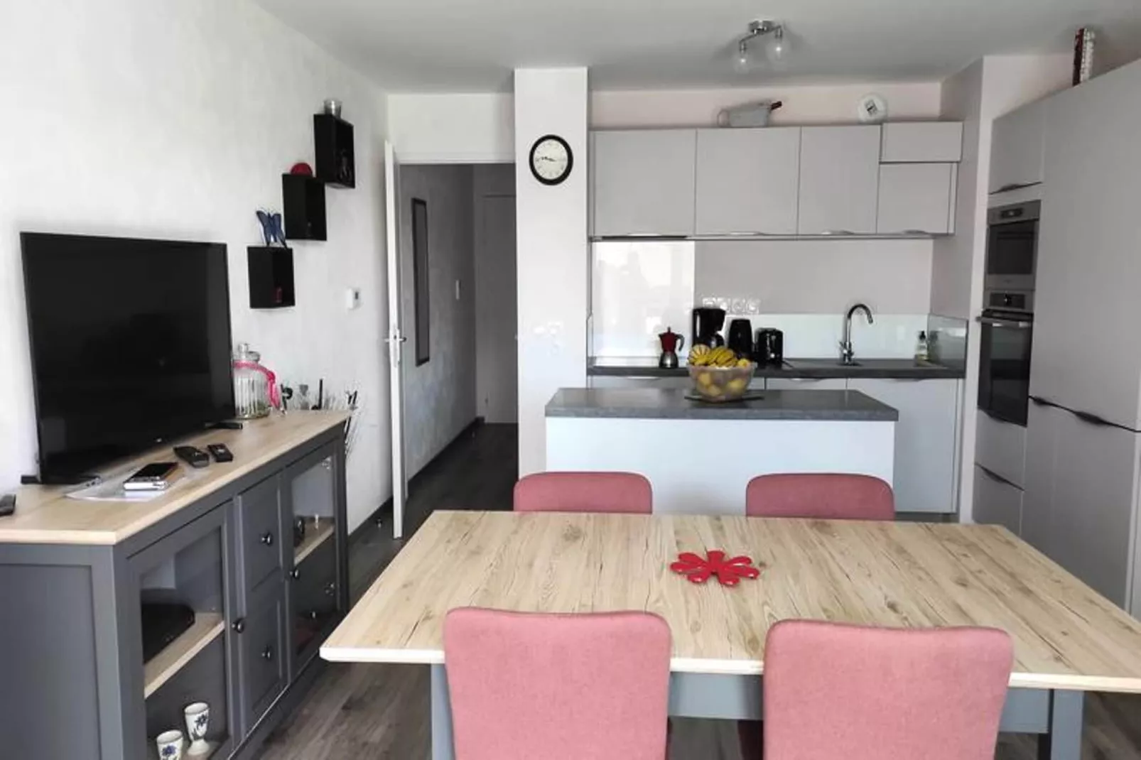 Résidence Le Clos Des Merisiers-Dining room