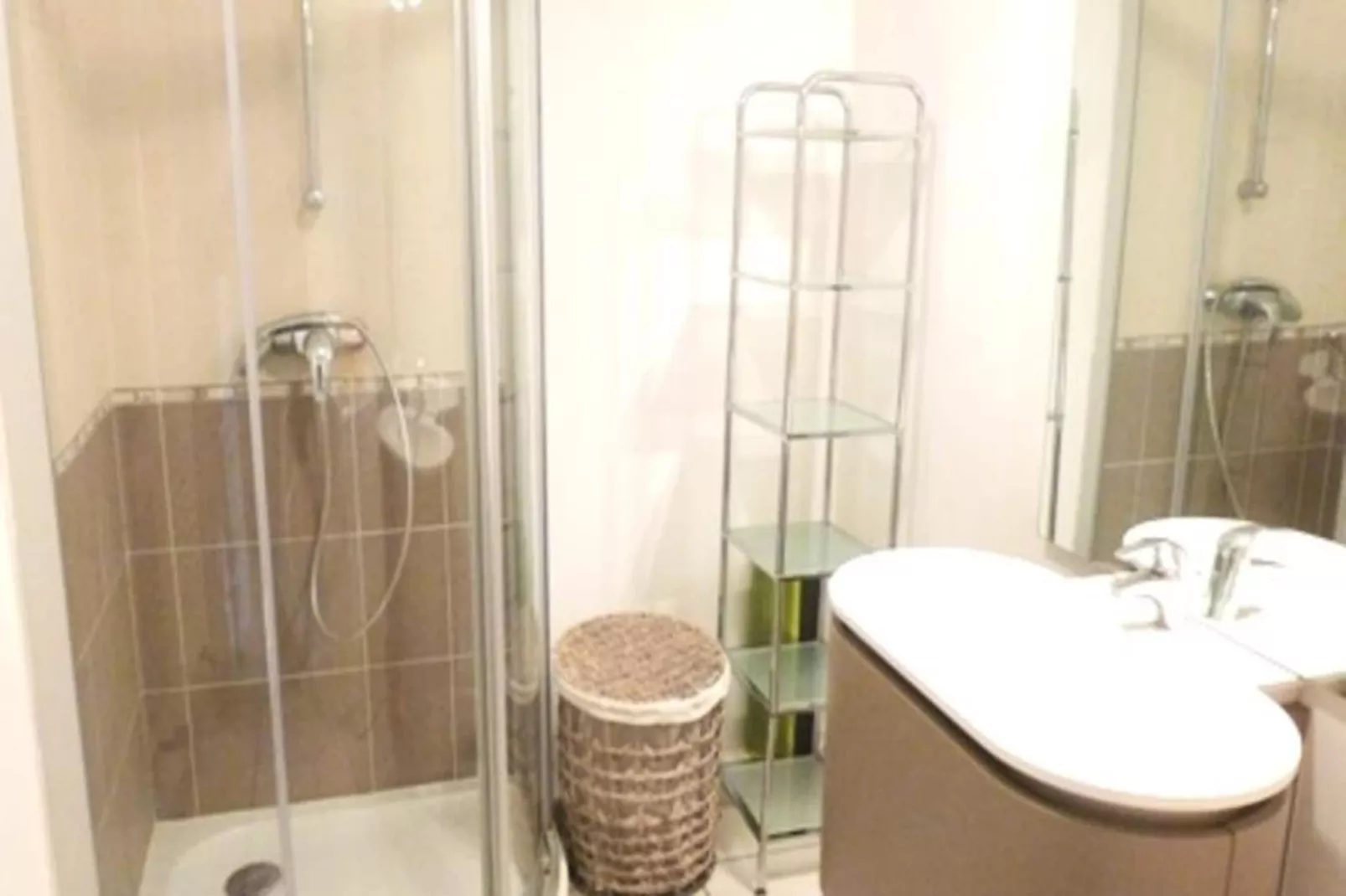 Residence L'albizia-Salle de bain