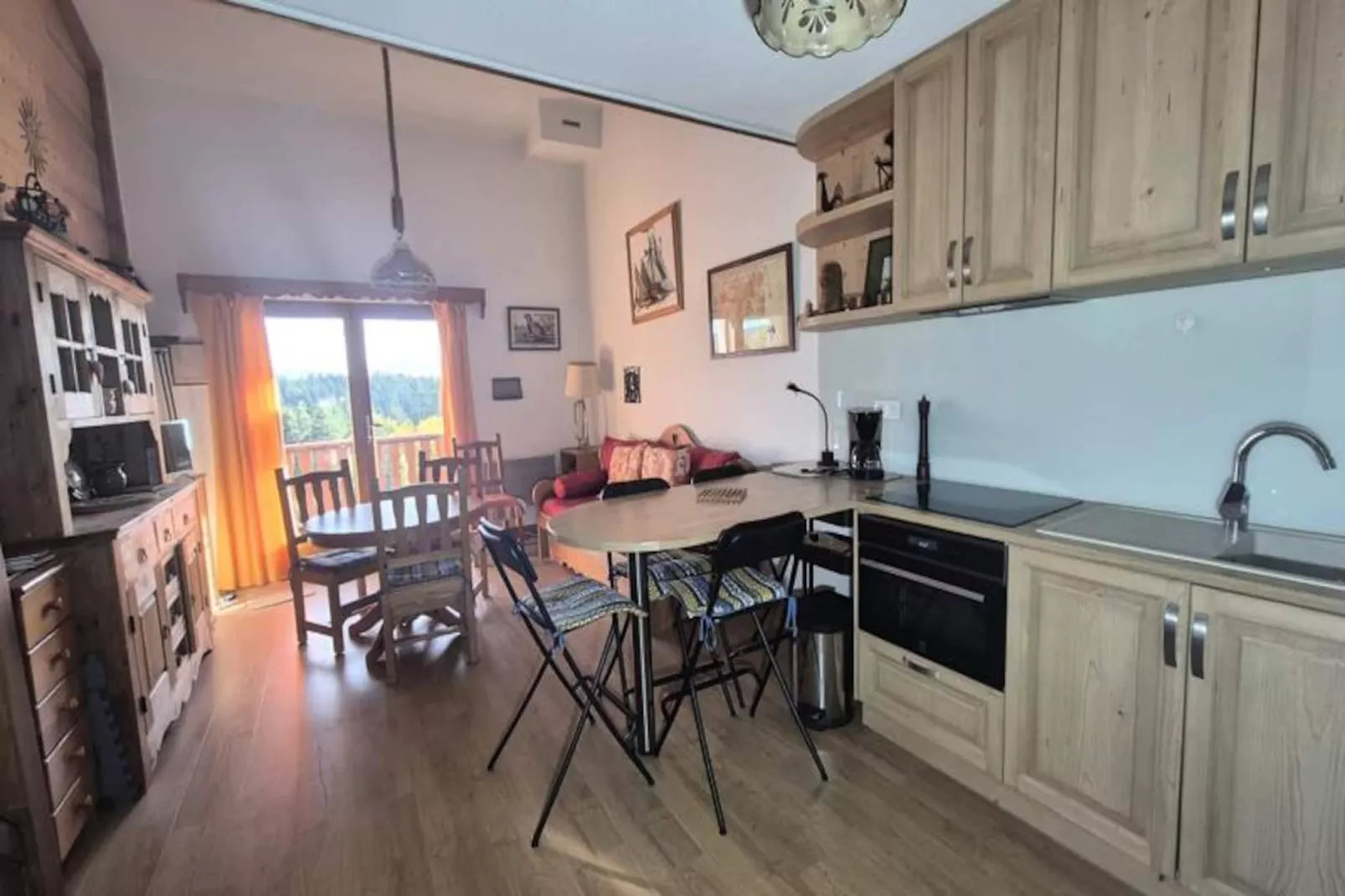 Appartement Familial Au Revard, Vue Sur Le Jardin D'enfant Et Pistes-Image-tags.