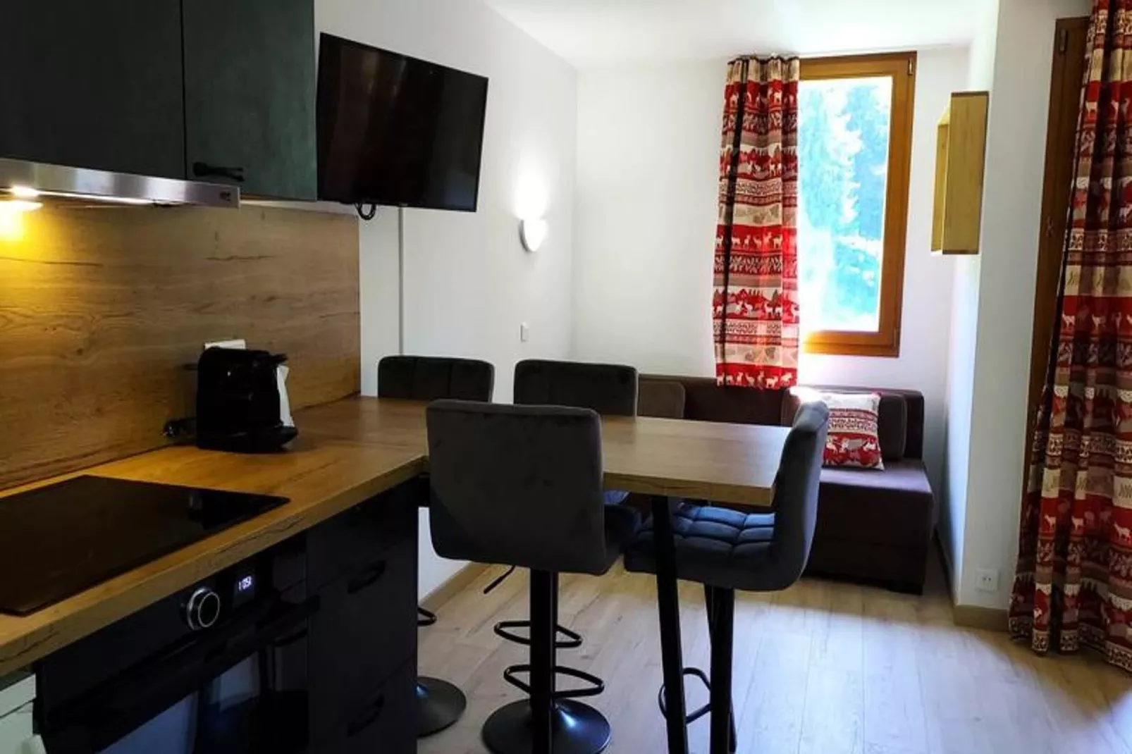 Résidence Lauziere Dessous G-Wohnzimmer