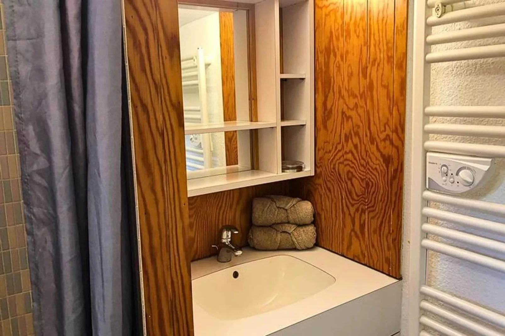 Résidence Cotes-Bathroom