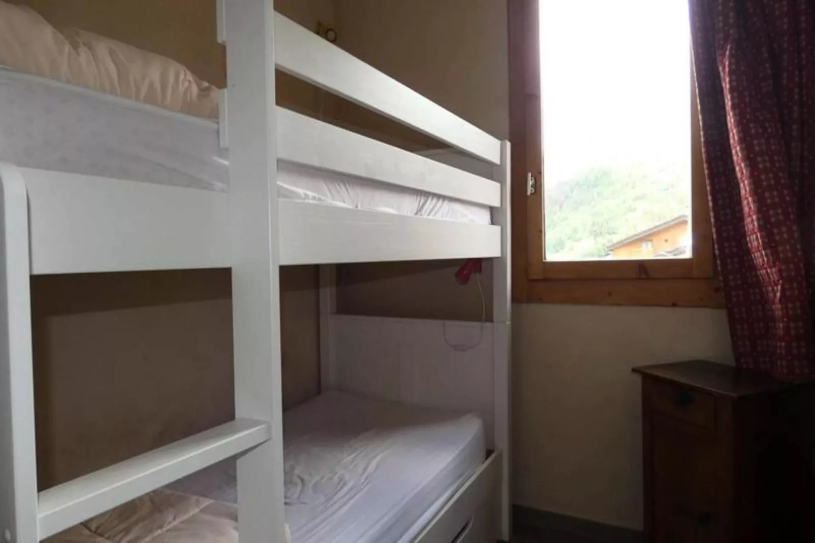 Résidence Lauziere Dessous-Bathroom