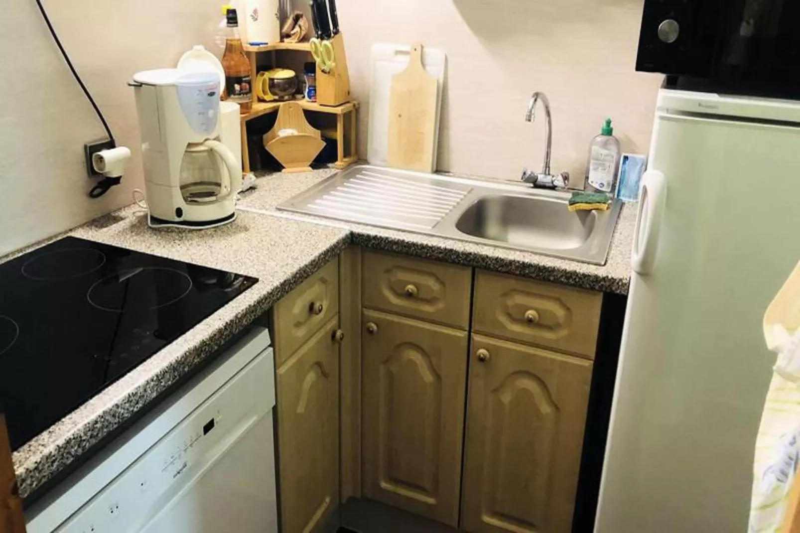 Résidence Lauzes - Kitchen