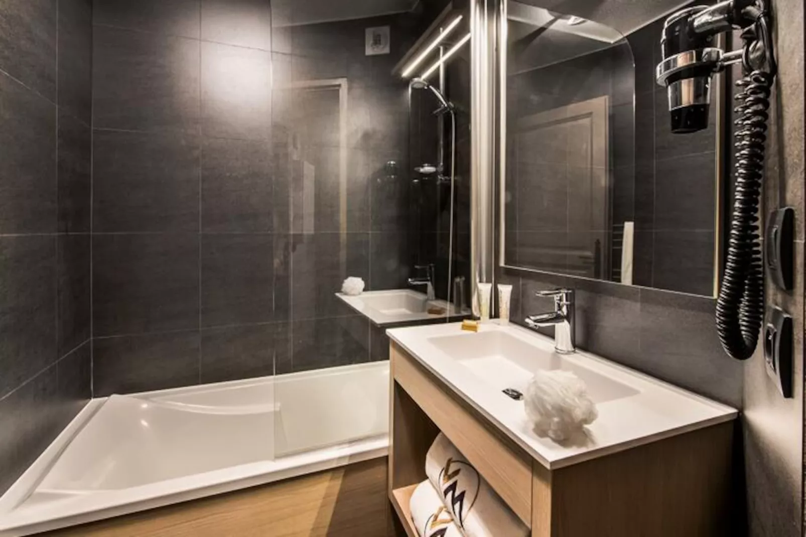 Village Montana Val Thorens ****-Image-tags.