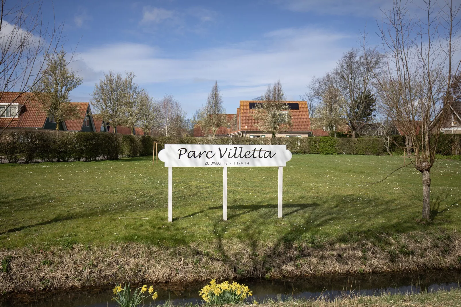 La Courege-Hall & reception