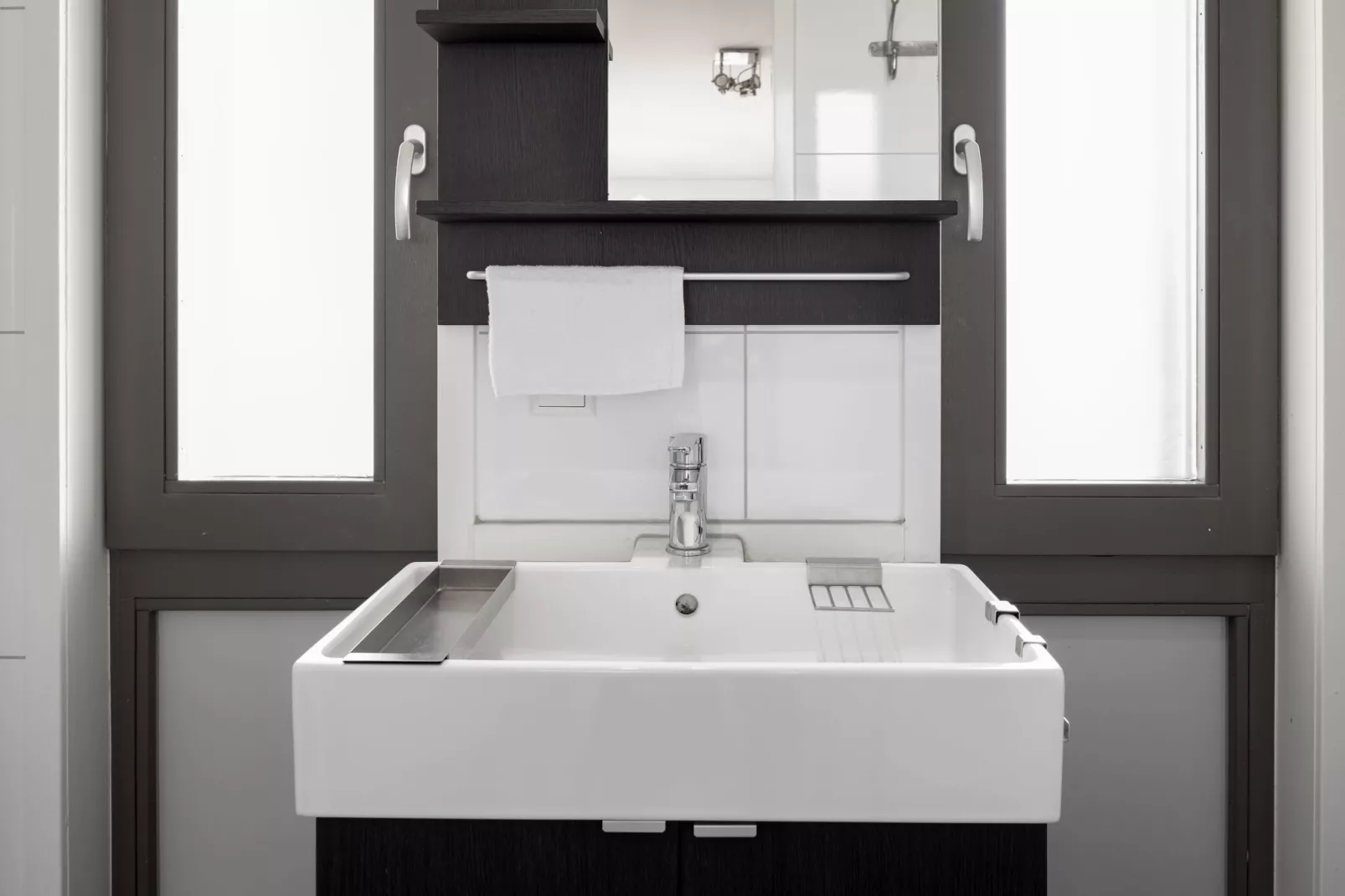 Resort Hoek van Holland-Bathroom