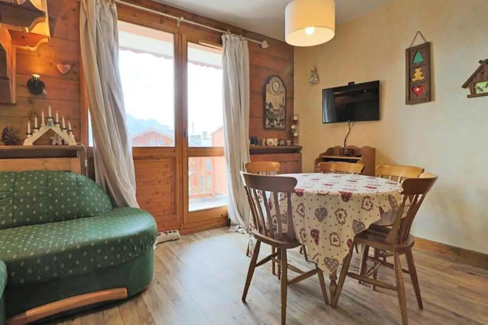 Les Chalets Du Valai-Salle à manger