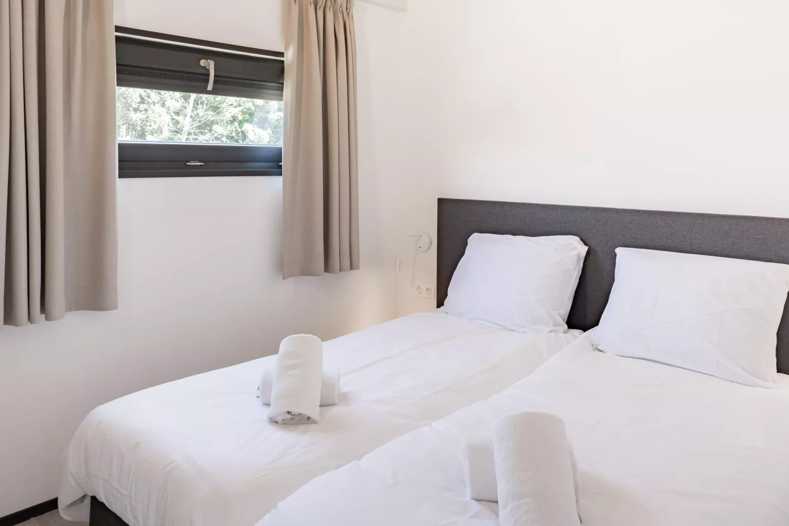 Lakeside Resort Brielle 2-Bedroom
