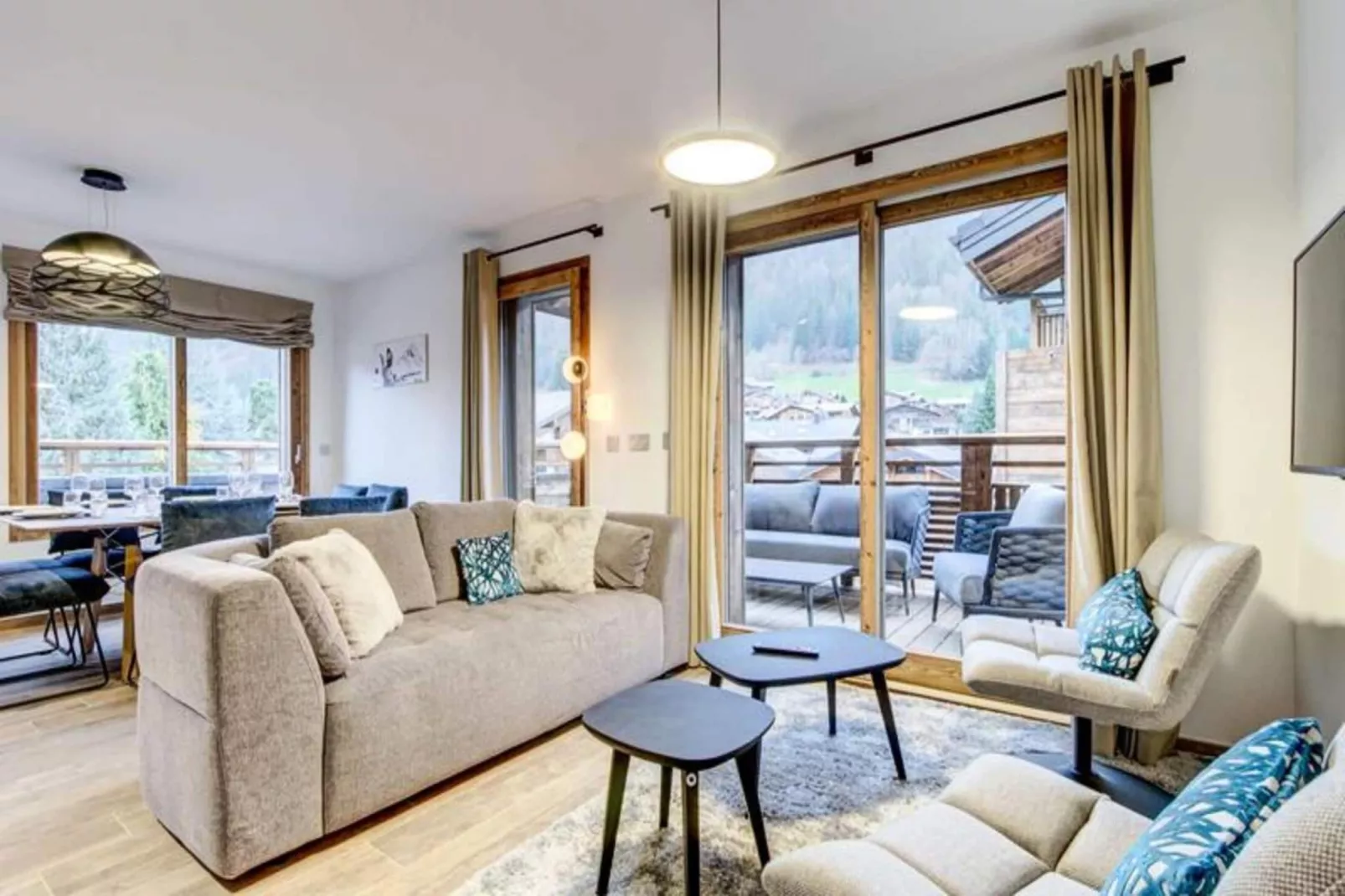 Résidence Echo Du Pleney - Außenbereich Sommer