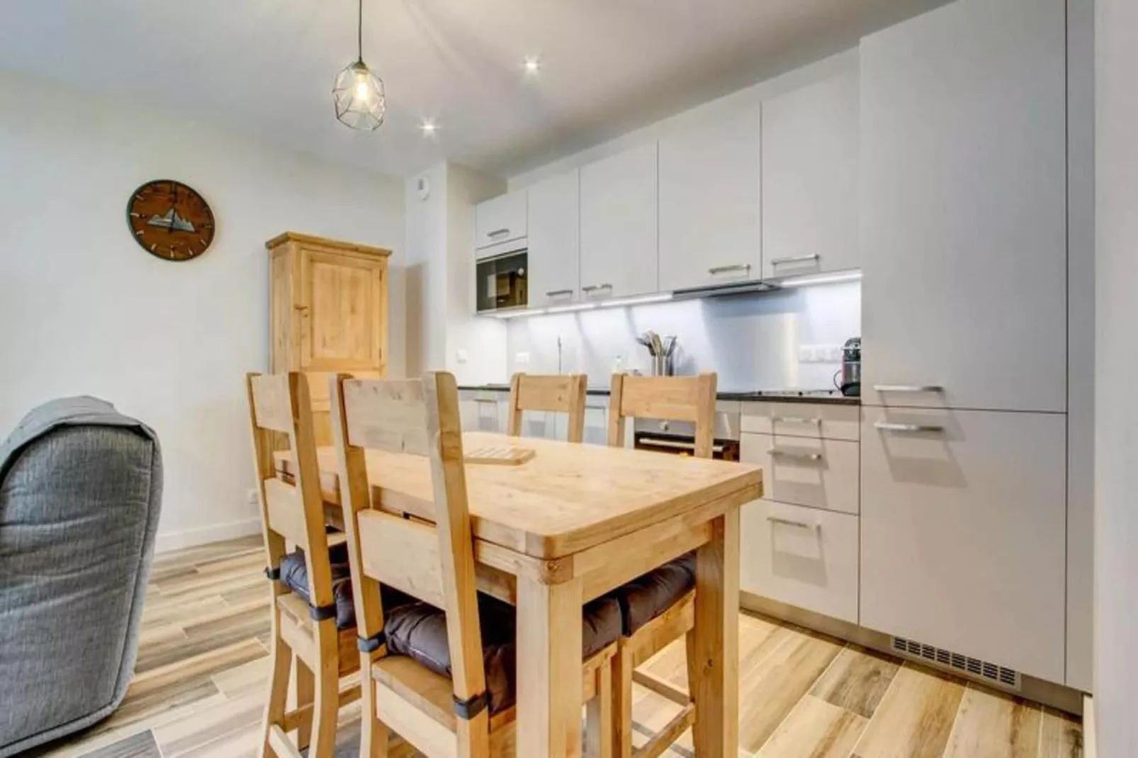 Résidence Le Lapia-Exterior in summer