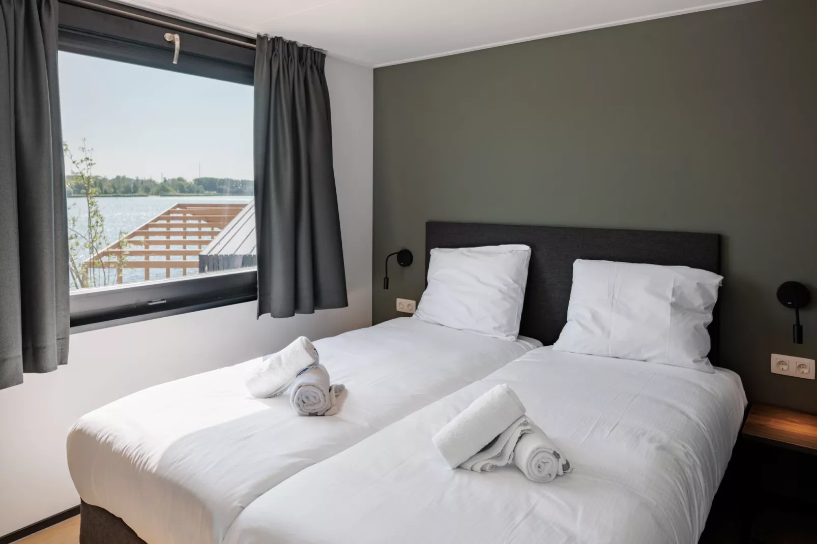 Lakeside Resort Brielle 4-Schlafzimmer