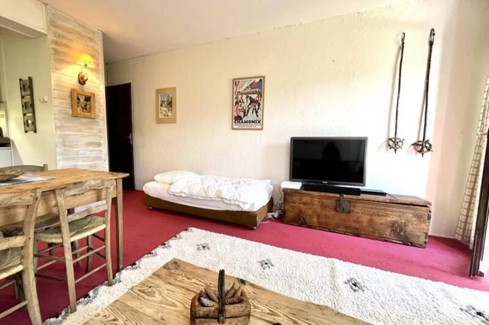 Nid Douillet Au Pied Des Pistes Avec Jardin-Living room