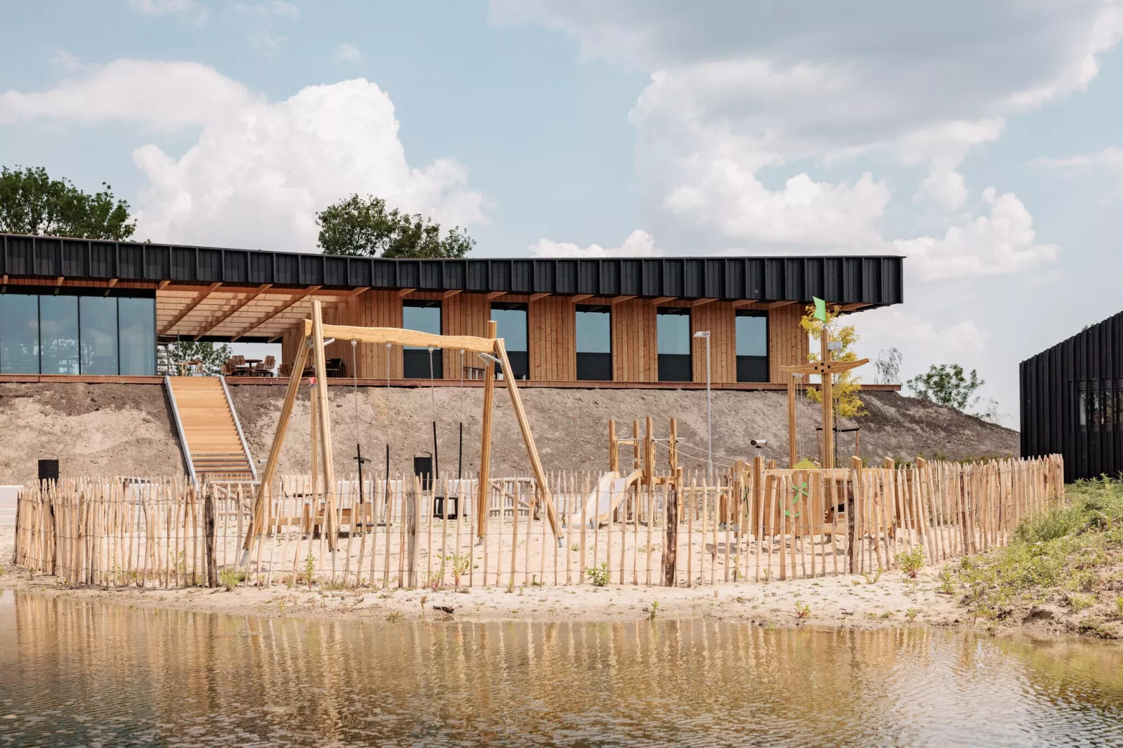 Lakeside Resort Brielle 4-Parkeinrichtungen