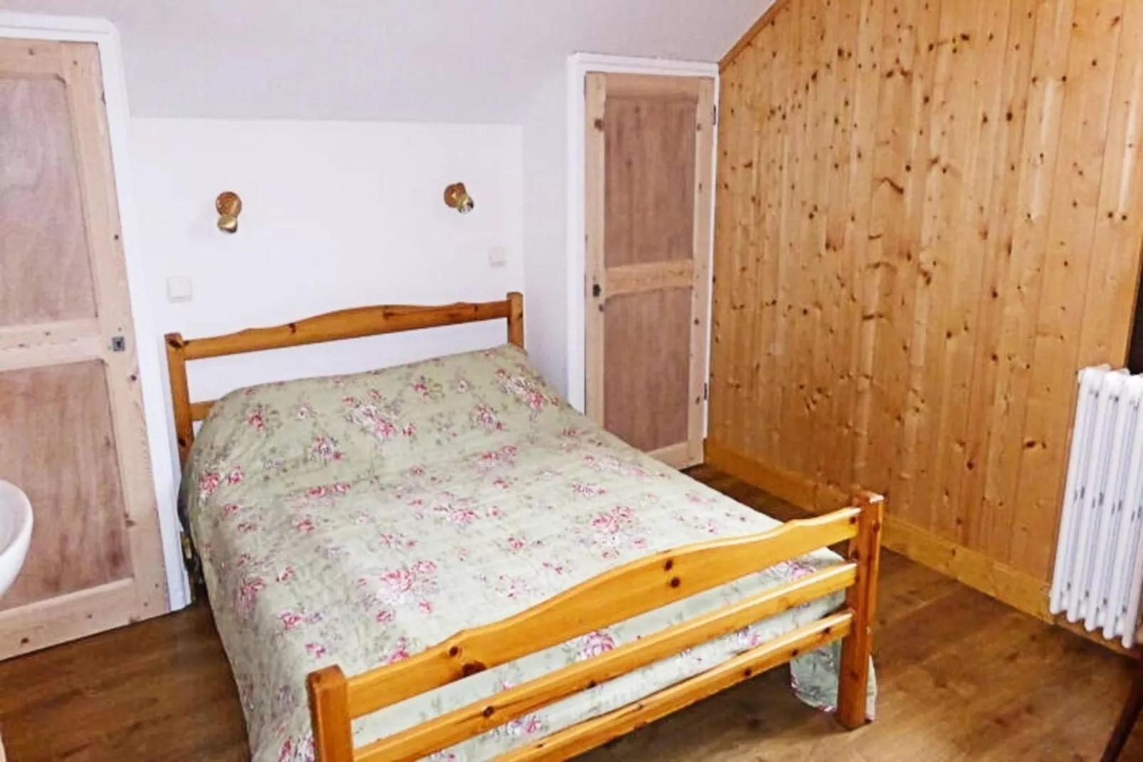 Chalet Pylone-Außenbereich Sommer