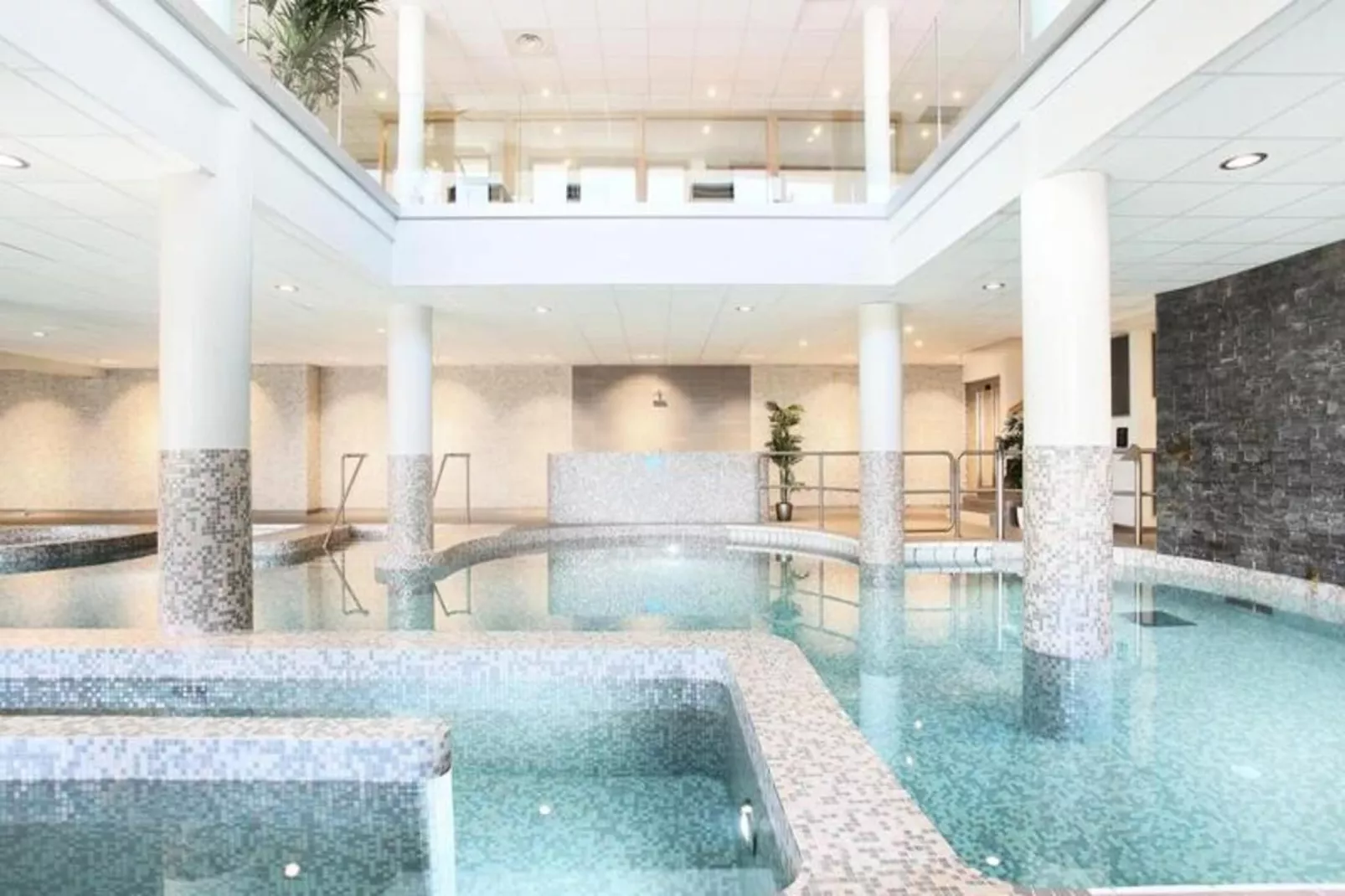 Résidence Prestige Odalys Mendi Alde****-Piscine