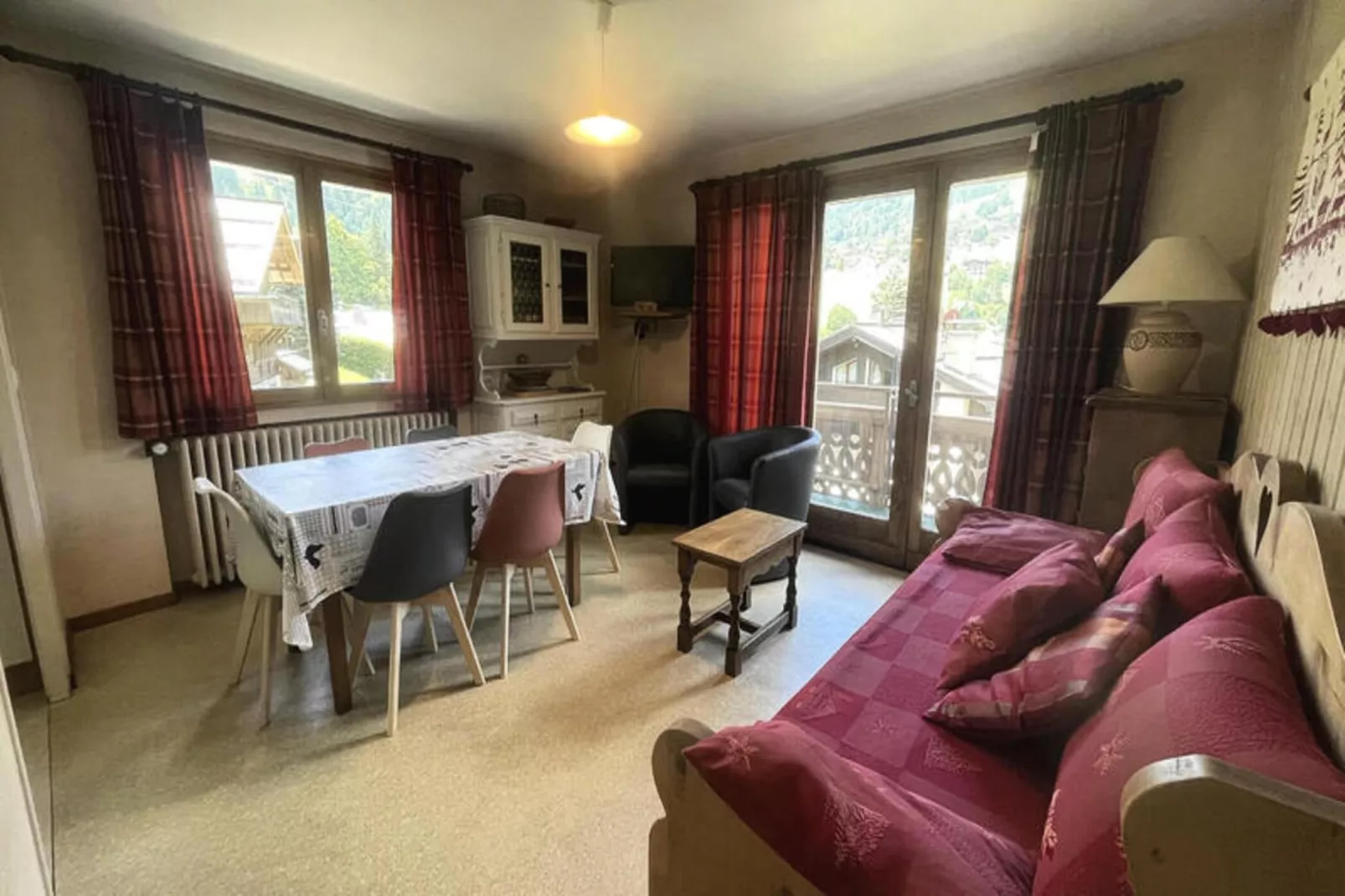 Appartements à La Clusaz-Exterior in summer