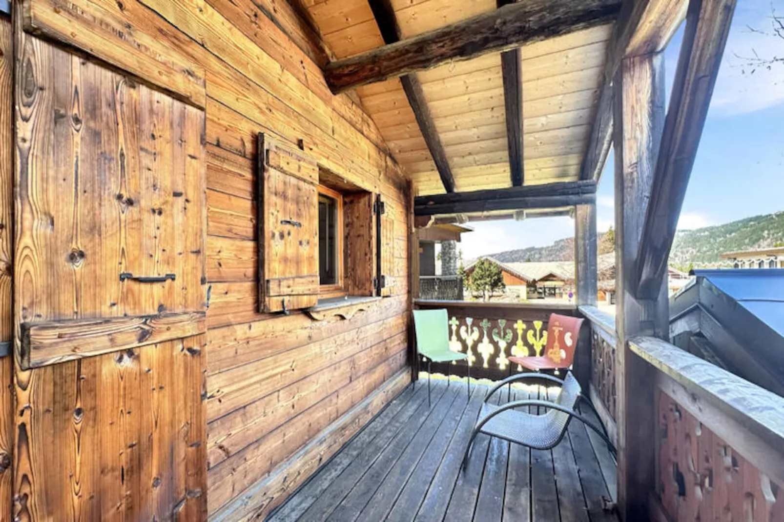 Chalets à Les Carroz-d'Arâches-Image-tags.