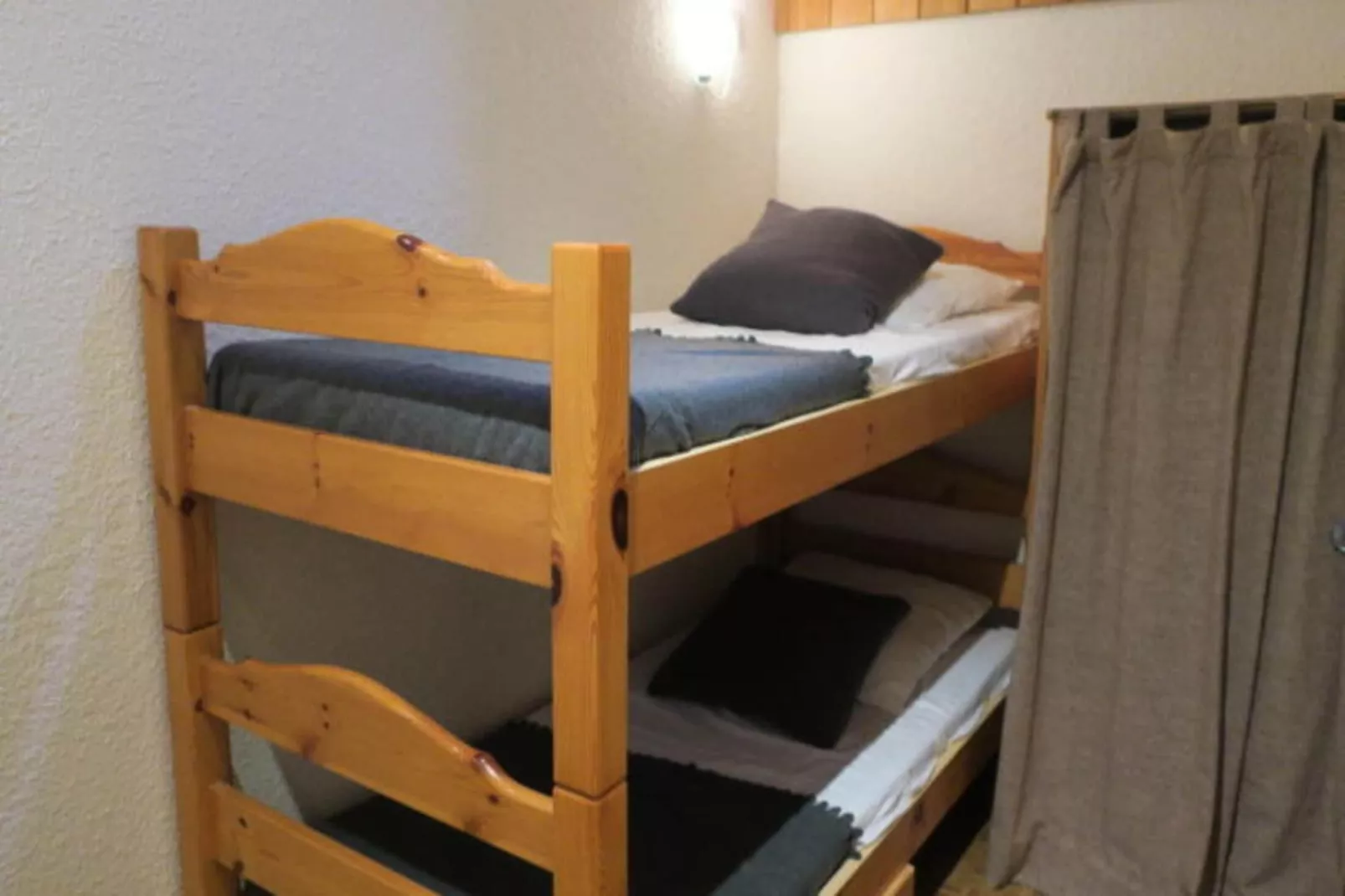 Résidence Les Perthuis-Bedroom