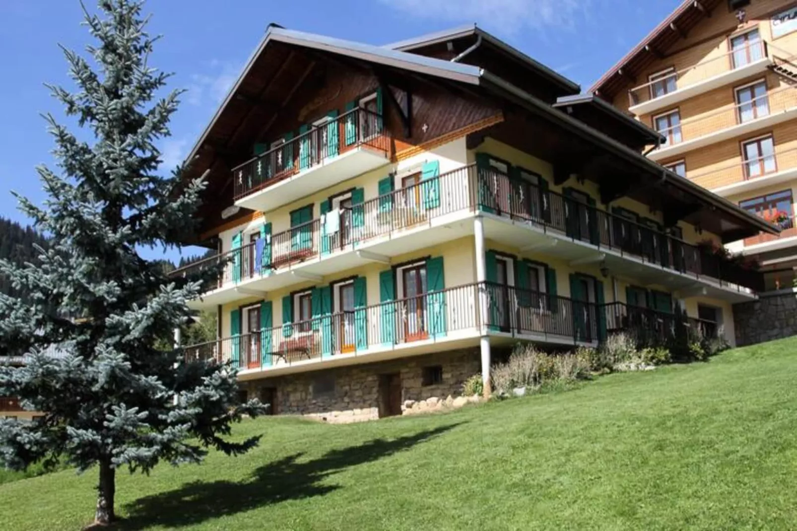 Appartement 7 pers. dans chalet classé 2*-Extérieur été