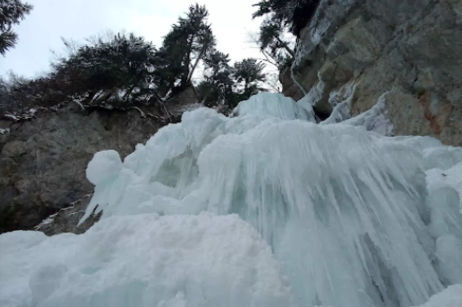 Appartement 6 pers. à proximité des remontées mécaniques-Zones hiver à 5 km